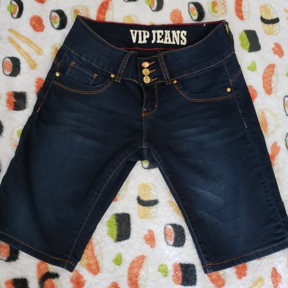 VIP Jeans Bermuda Shorts womens sz 3/4